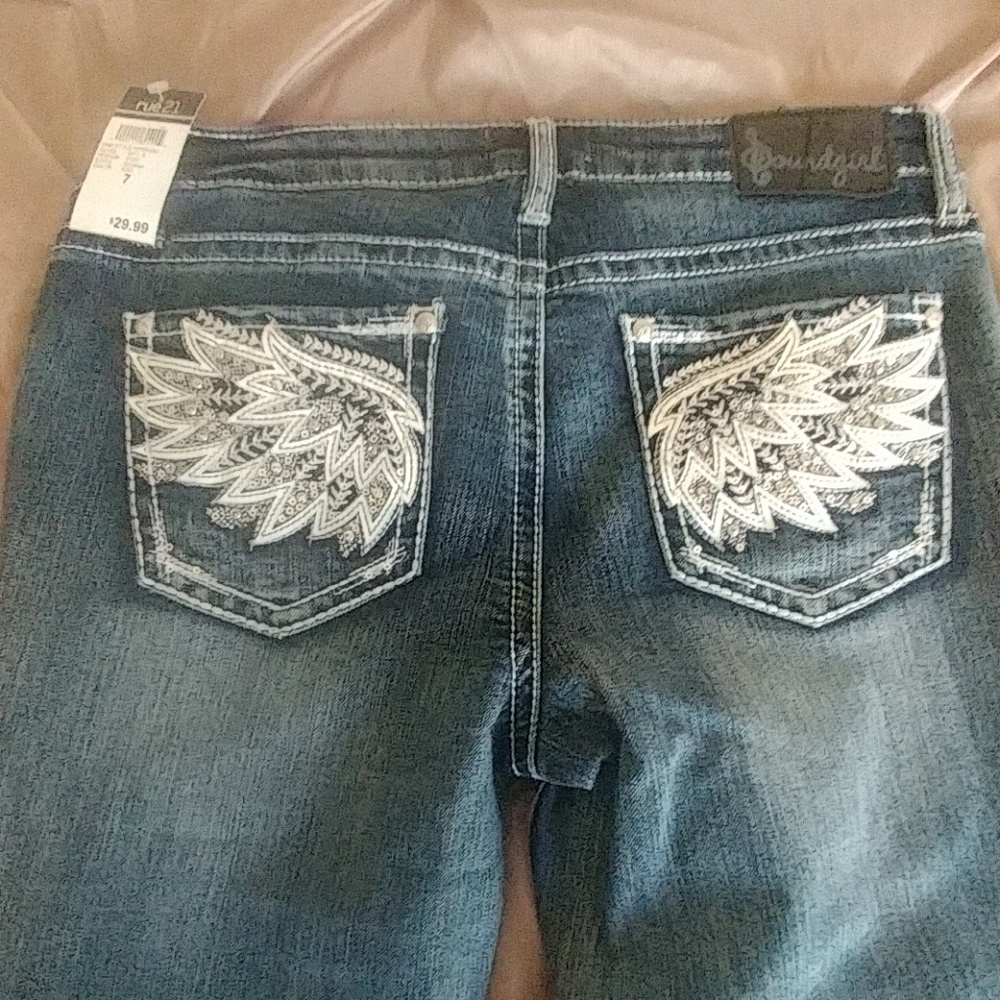 Womens Capris Size 7